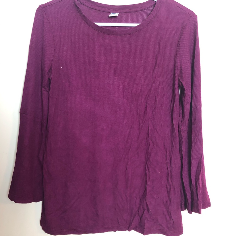 Flare sleeve top